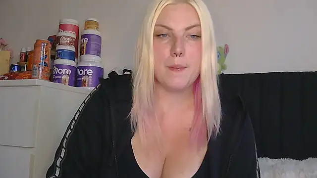 josi-420 online show from July 12, 5:48 pm