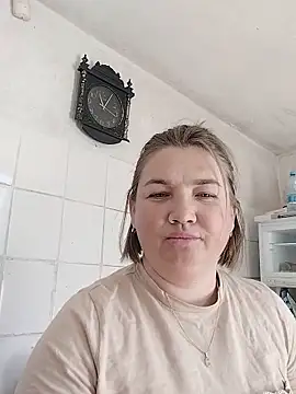 MiyaOlliver online show from June 19, 7:56 am