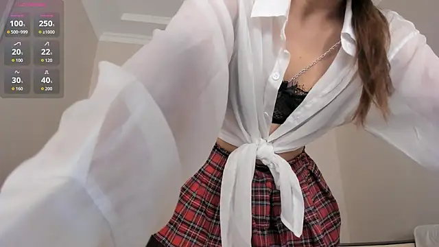 Yun le online show from May 11, 4:15 pm