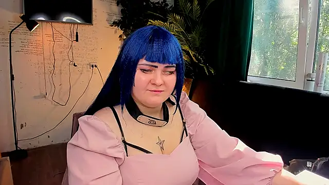 Amelia Skyee online show from July 30, 12:15 pm