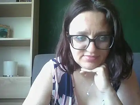 sensual paris online show from May 22, 5:36 am