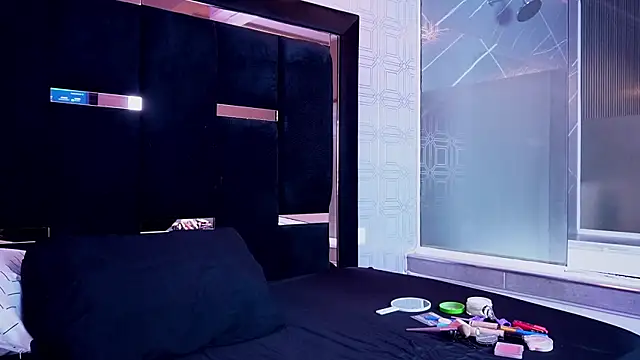 MarianaGiraldo online show from April 30, 12:00 pm