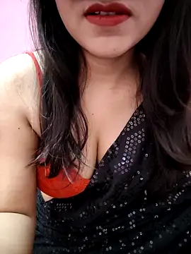 Snapshot of Razoee chatting on May 19, 8:42 am Razoee online show from May 19, 8:42 am