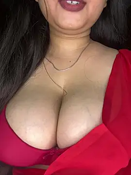 Naughty pooja44 online show from May 27, 7:55 pm