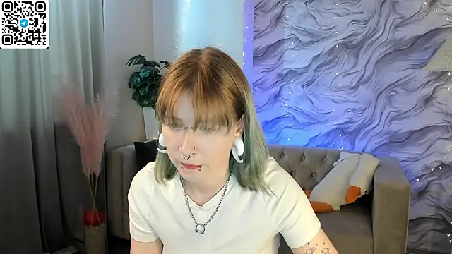 Elira Vane online show from June 15, 10:39 am