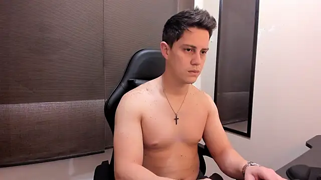 KendricTorres online show from June 20, 2:42 pm