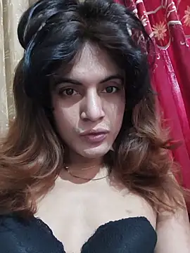 Snapshot of SexyShila-97 chatting on June 19, 3:11 am SexyShila-97 online show from June 19, 3:11 am