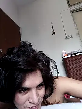 Snapshot of SexyShila-97 chatting on July 21, 8:05 am SexyShila-97 online show from July 21, 8:05 am