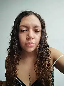 Snapshot of Ruby_diamonds chatting on July 24, 4:16 pm Ruby diamonds online show from July 24, 4:16 pm