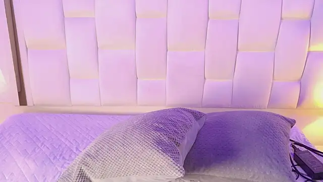Paulina25  online show from July 16, 7:09 pm