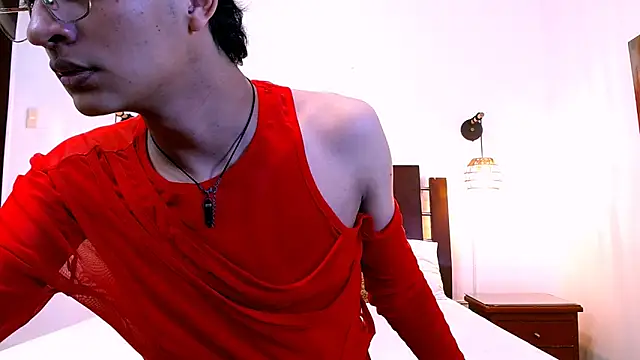 Snapshot of SahirCharm chatting on June 16, 12:08 pm SahirCharm online show from June 16, 12:08 pm
