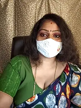 Snapshot of telugu_pillapreethi chatting on May 1, 6:07 am telugu pillapreethi online show from May 1, 6:07 am