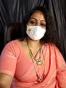Snapshot of telugu_pillapreethi chatting on May 2, 1:32 am telugu pillapreethi online show from May 2, 1:32 am