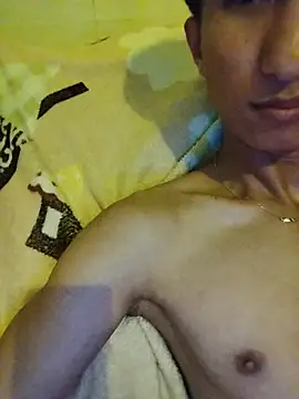 Snapshot of Kiet_Mot_Minh_O_Nha chatting on May 31, 9:38 pm Kiet Mot Minh O Nha online show from May 31, 9:38 pm