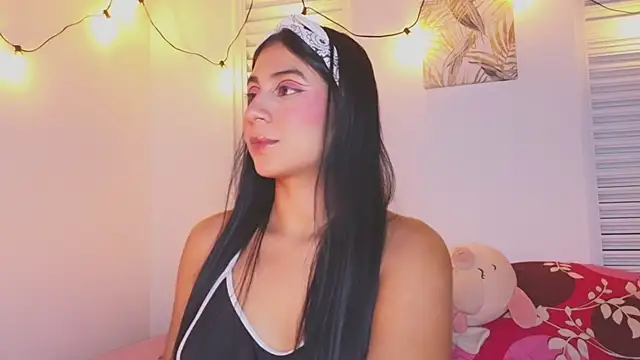 VictoriaaLopez online show from June 6, 4:17 am