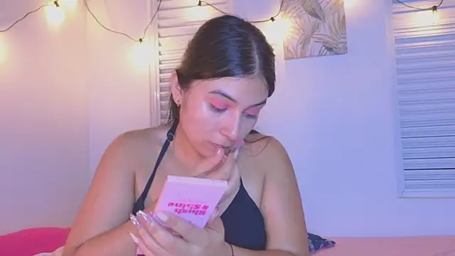 VictoriaaLopez online show from June 10, 4:12 am