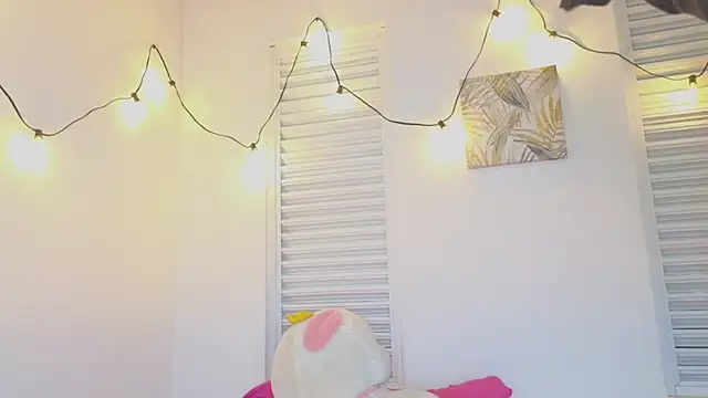 VictoriaaLopez online show from June 17, 1:12 pm