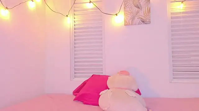 VictoriaaLopez online show from July 16, 6:58 pm