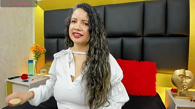 Snapshot of Charlotte_monnroe chatting on July 30, 1:21 pm Charlotte monnroe online show from July 30, 1:21 pm