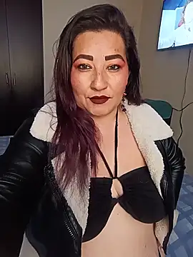 Snapshot of Morchis_esmeralda chatting on June 9, 8:53 pm Morchis esmeralda online show from June 9, 8:53 pm
