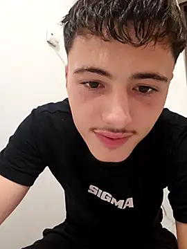 denysio89 online show from July 30, 7:13 pm