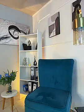 Snapshot of DomBoy_ chatting on June 12, 8:08 pm DomBoy online show from June 12, 8:08 pm