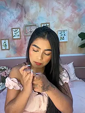 EvasBlazeXXX online show from May 20, 5:35 am