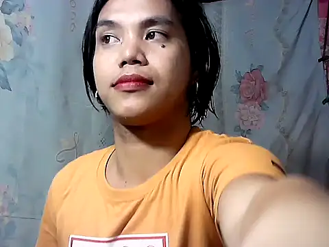 bj l0ve online show from June 17, 11:56 am