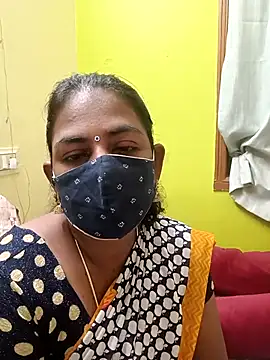 Snapshot of cathrine92 chatting on May 8, 6:13 pm cathrine92 online show from May 8, 6:13 pm