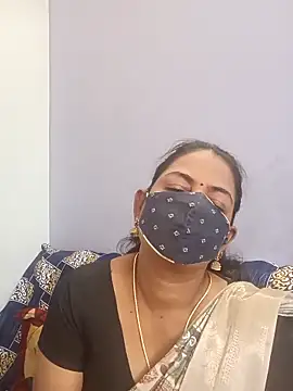 Snapshot of cathrine92 chatting on June 5, 5:47 am cathrine92 online show from June 5, 5:47 am