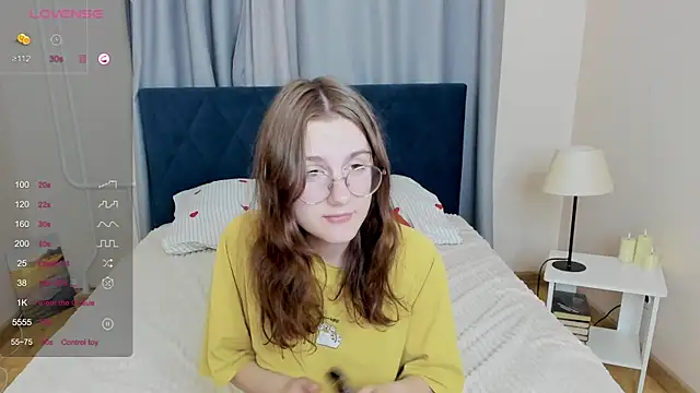 Snapshot of iMagdaLunna chatting on June 5, 6:57 pm iMagdaLunna online show from June 5, 6:57 pm