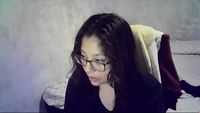 Grace Moon04 online show from May 2, 10:42 am