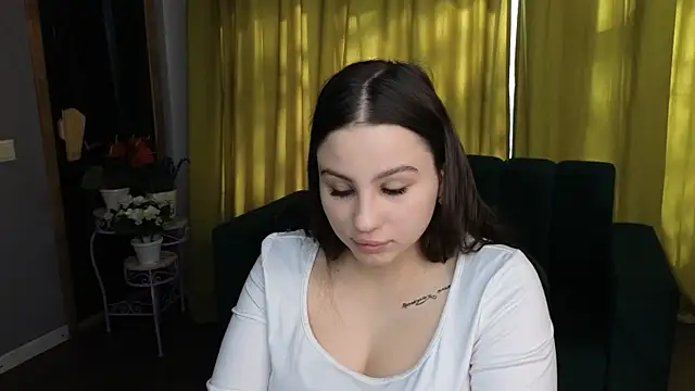 AnnaNelsons online show from May 2, 5:56 am