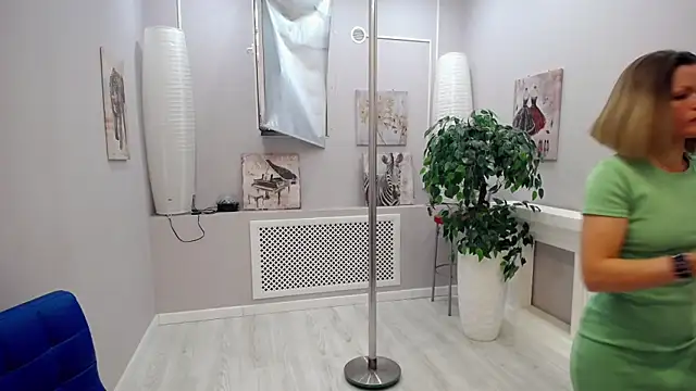Snapshot of wild_temptation_ chatting on May 26, 5:14 am wild temptation online show from May 26, 5:14 am