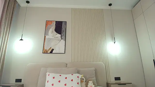 seddielin online show from June 8, 4:13 am