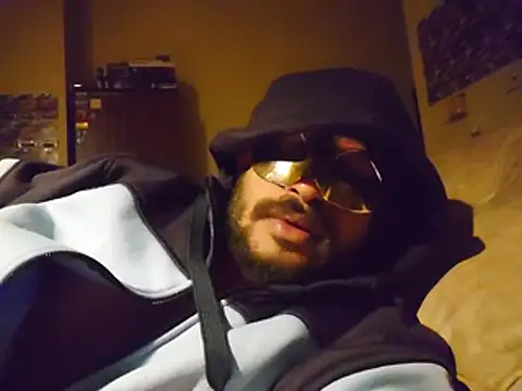 Sudda-ThatsMe online show from June 14, 5:37 pm