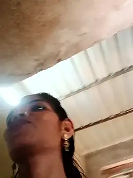 Snapshot of Khushi_lodha chatting on June 6, 12:21 pm Khushi lodha online show from June 6, 12:21 pm