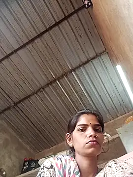 Snapshot of Khushi_lodha chatting on June 11, 2:53 am Khushi lodha online show from June 11, 2:53 am