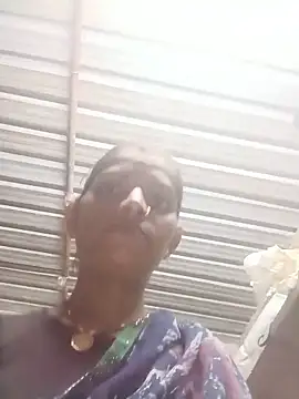 Snapshot of Khushi_lodha chatting on June 13, 1:53 pm Khushi lodha online show from June 13, 1:53 pm
