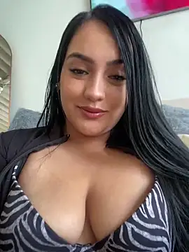Snapshot of SahanaPrincesss chatting on June 18, 4:55 pm SahanaPrincesss online show from June 18, 4:55 pm