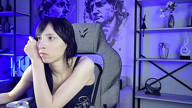 SeraphineSparda online show from July 28, 3:21 pm