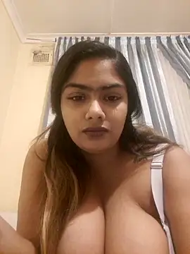 LOVERZ H online show from April 30, 4:24 pm