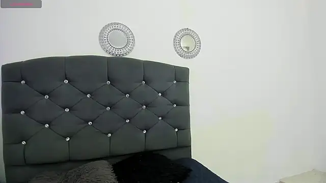 viioletta 00 online show from June 18, 2:32 pm