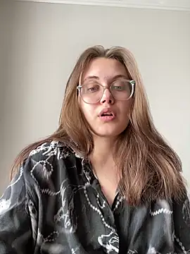 Snapshot of ecpochmak chatting on May 23, 3:38 pm ecpochmak online show from May 23, 3:38 pm