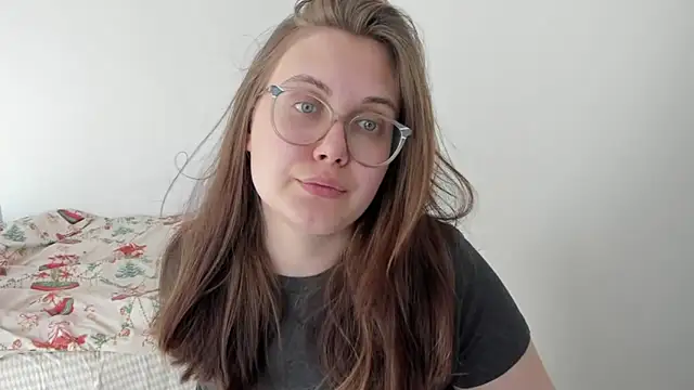 Snapshot of ecpochmak chatting on June 2, 2:52 pm ecpochmak online show from June 2, 2:52 pm
