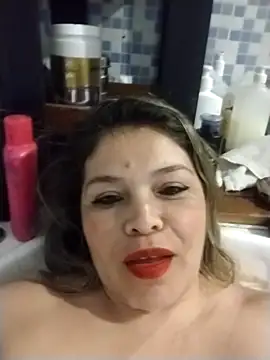 nefertamy online show from May 4, 4:08 am