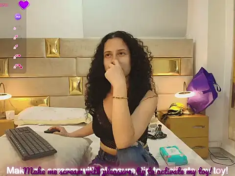 LudoviccaMark online show from May 16, 7:34 pm