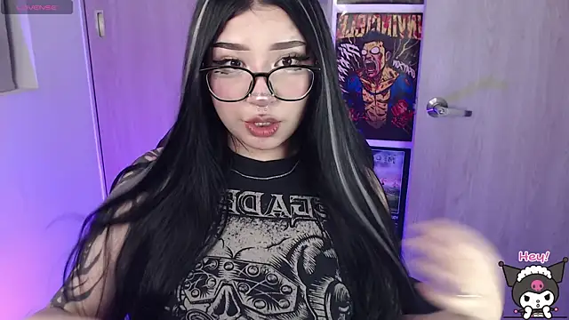 VamppyJanne online show from June 12, 2:43 am