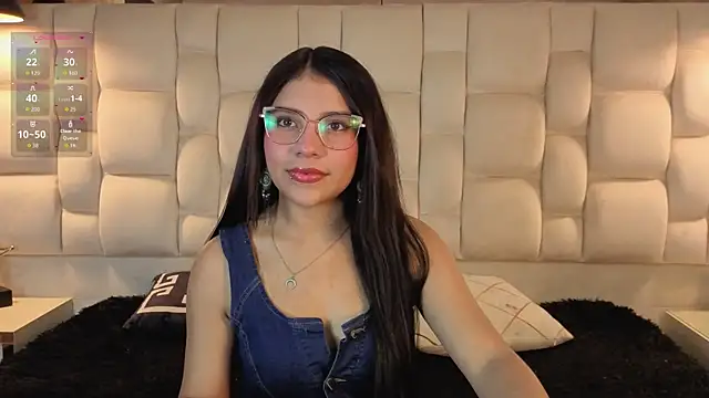 Snapshot of babe_vennus chatting on June 11, 5:22 pm babe vennus online show from June 11, 5:22 pm