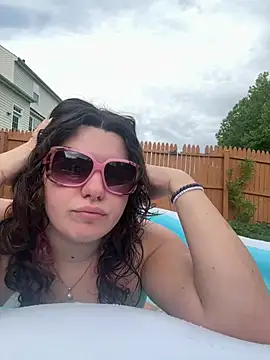 bellywelly67 online show from June 18, 8:57 pm